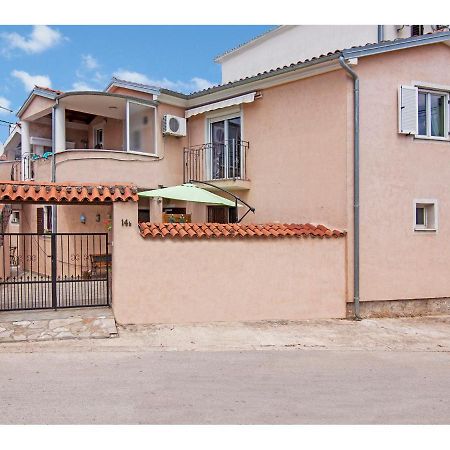 Апартаменты Apartman Nensi Воднян Экстерьер фото