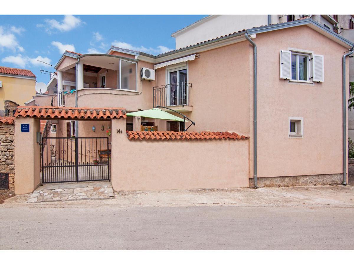 Апартаменты Apartman Nensi Воднян Экстерьер фото